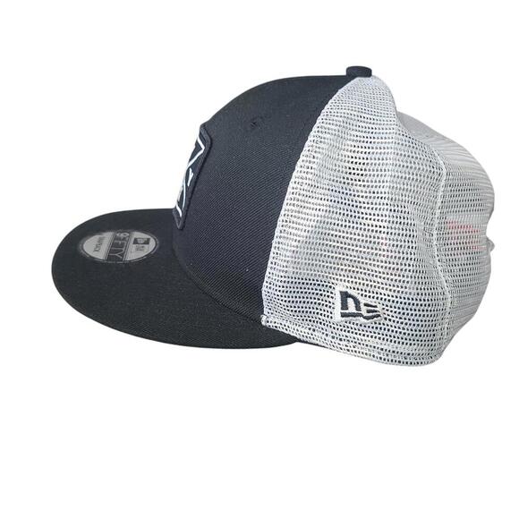 New Era NY Snapback Trucker Hat - Black & White - Picture 3 of 8